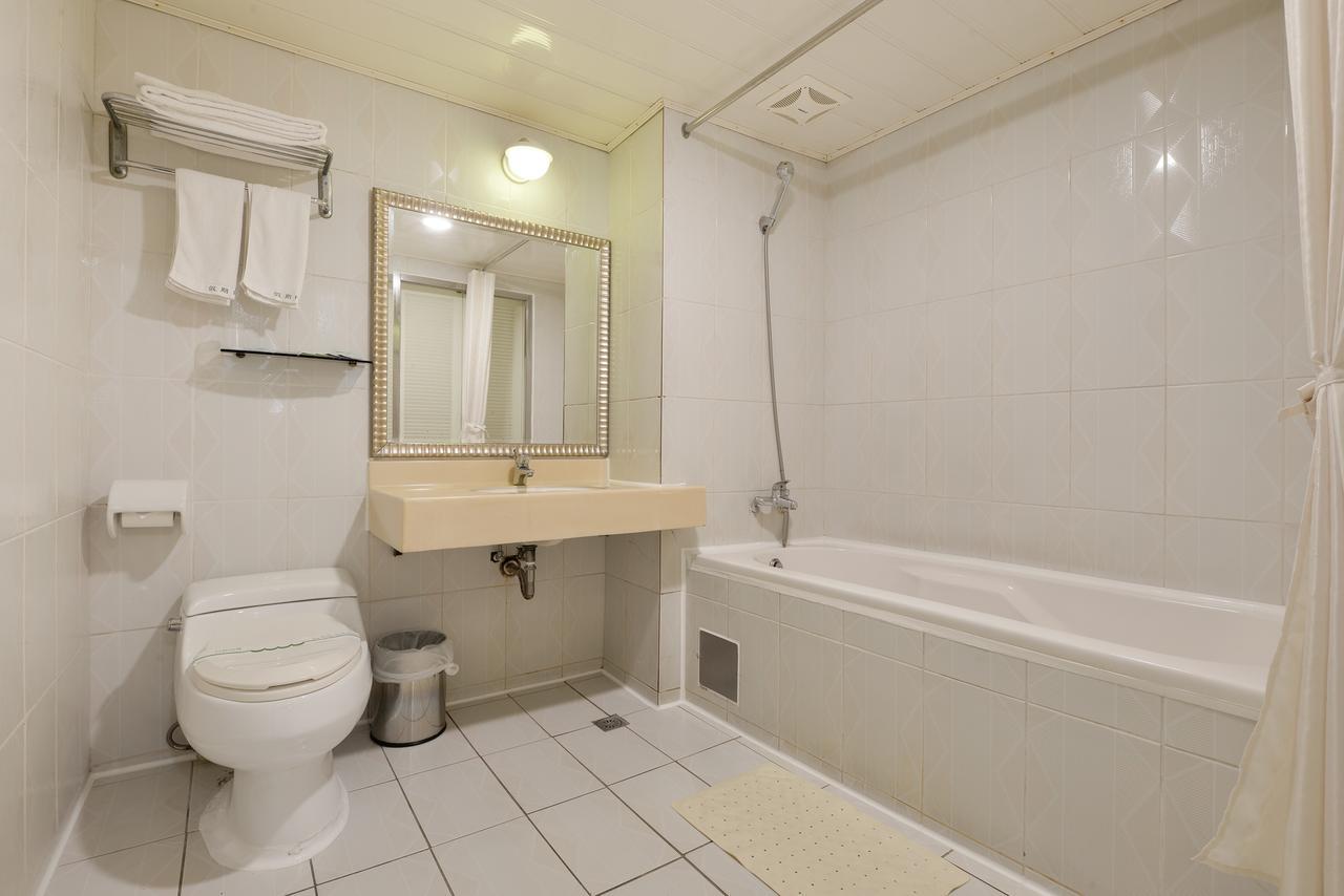 Kaja Hotel Καοσιούνγκ Εξωτερικό φωτογραφία