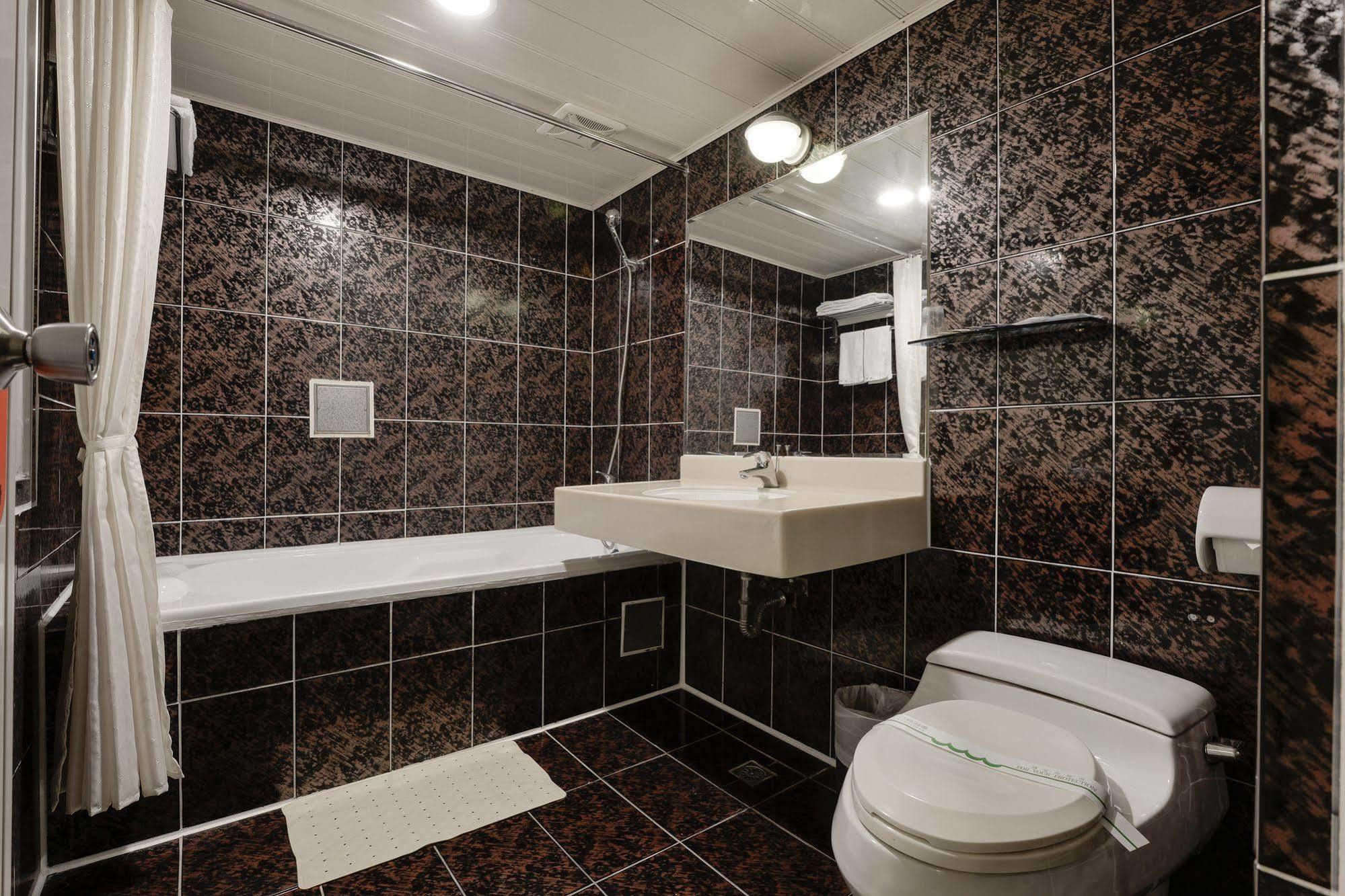 Kaja Hotel Καοσιούνγκ Εξωτερικό φωτογραφία